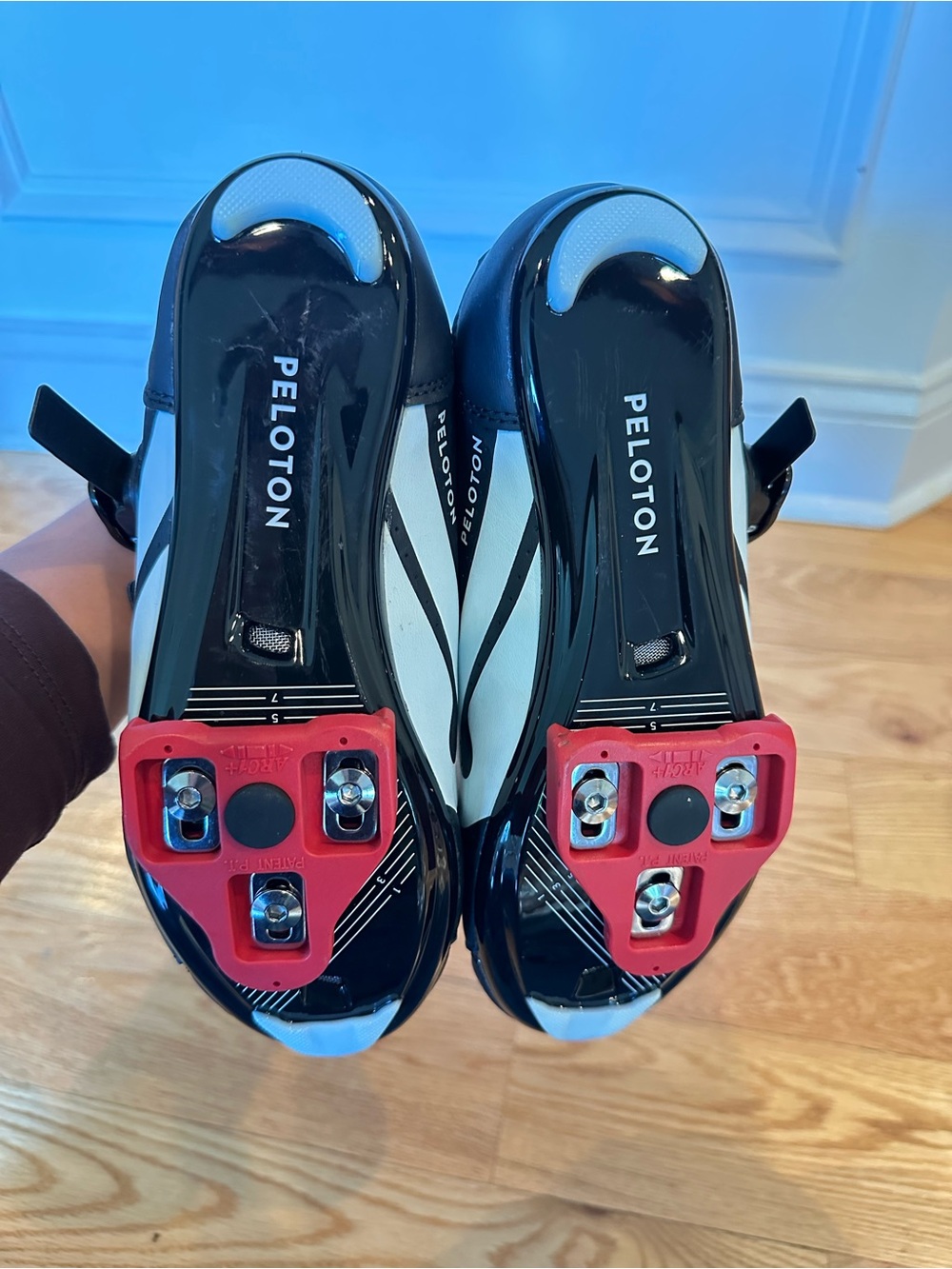 Peleton Cycling Shoes size 38 women size 7 - Picture 2 of 6